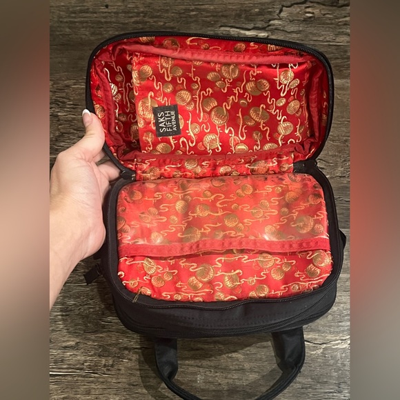 Saks Fifth Ave Cosmetic Bag - Picture 6 of 8